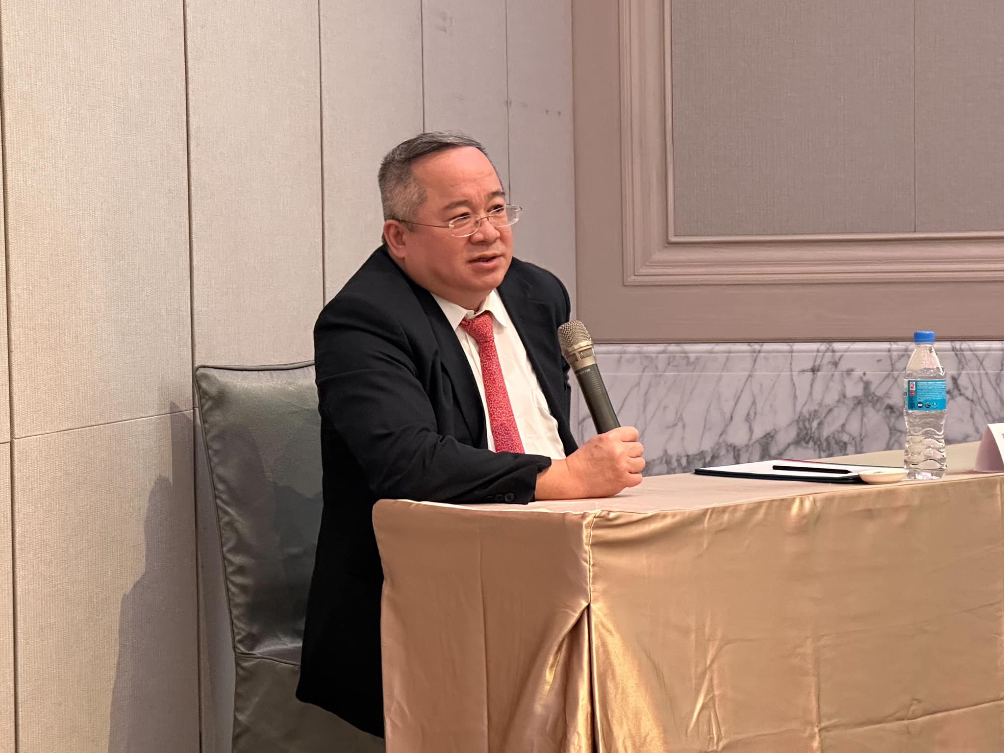 生殖高峰會議-於台中李方艾美酒店