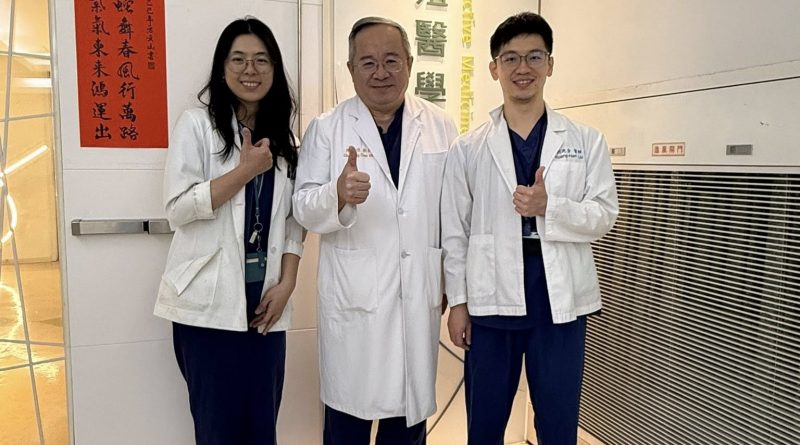 恭喜曼榕與洸含雙雙通過專科考試