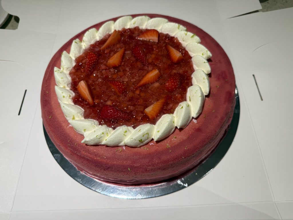 桌上的兩款 Lady M,兩種截然不同的求子溫度