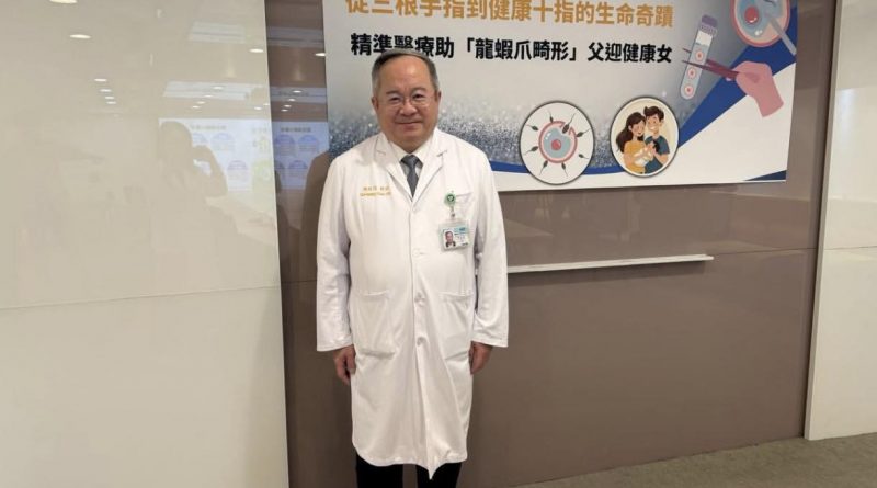 最是人間留不住，朱顏辭鏡花辭樹